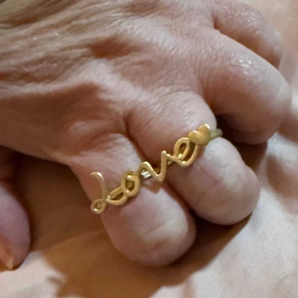 Fabulous Gold 'Love' Double Finger Ring NWT